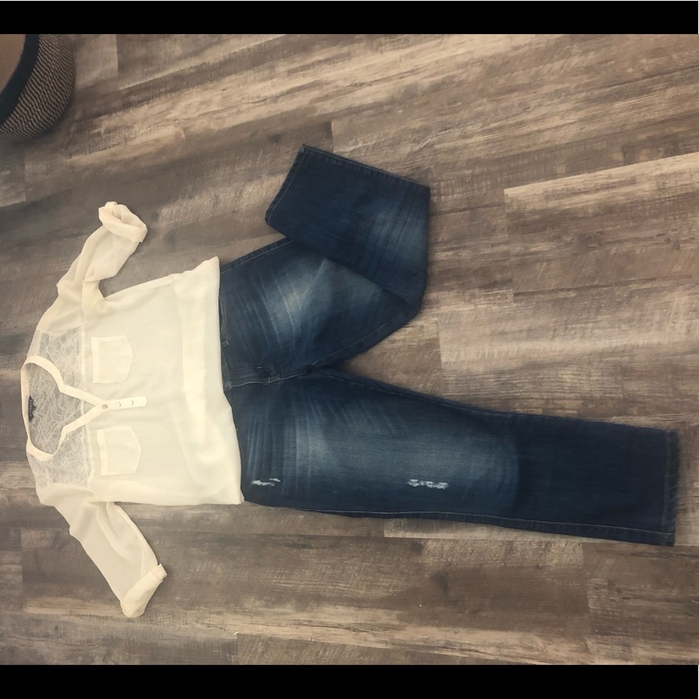 Guess Ankle Cropped lightly Destroyed Jeans